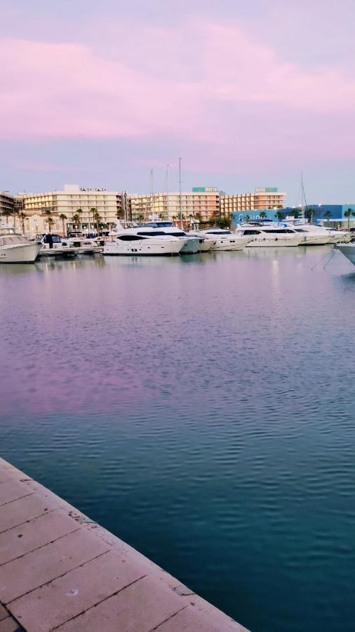 Charming Apartment In Alicante Near The Sea & City Center Esterno foto