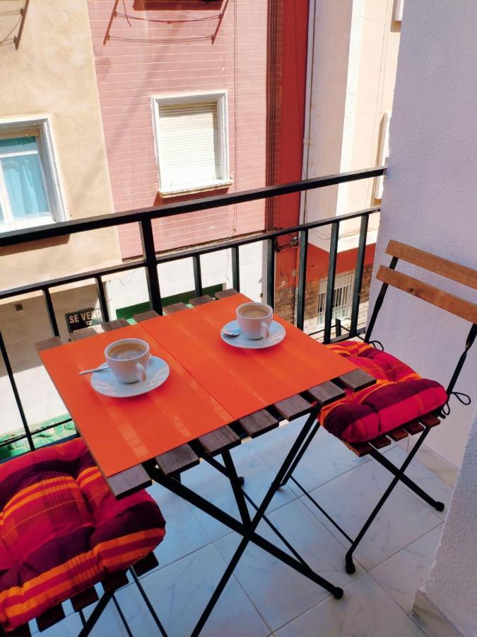Charming Apartment In Alicante Near The Sea & City Center Esterno foto