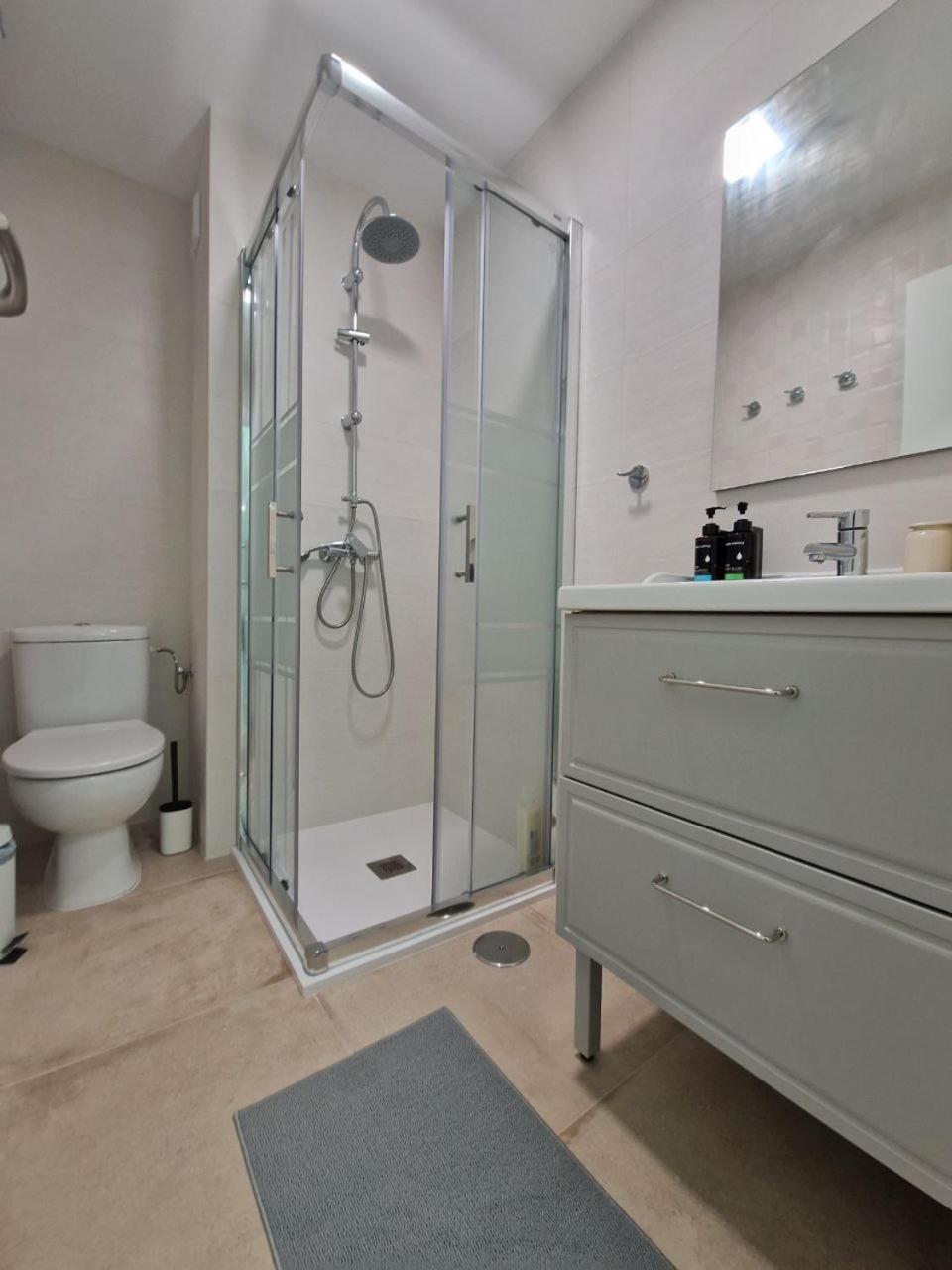 Charming Apartment In Alicante Near The Sea & City Center Esterno foto